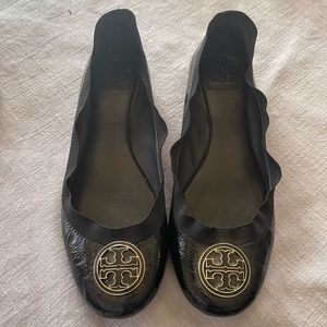 Tory Burch size 10 Black Patent leather balet flats